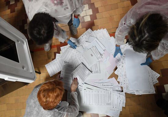 Russia Parliamentary Elections Vote Counting