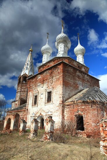 Church of the Protection of the Theotokos in Dunilovo