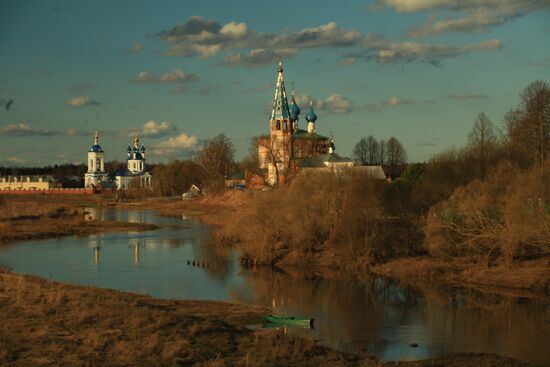 Annunciation and Assumption Convent in Dunilovo village