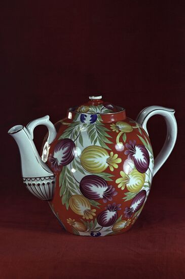 Dulevo porcelain factory