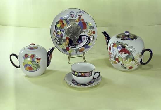 Leningrad porcelain factory