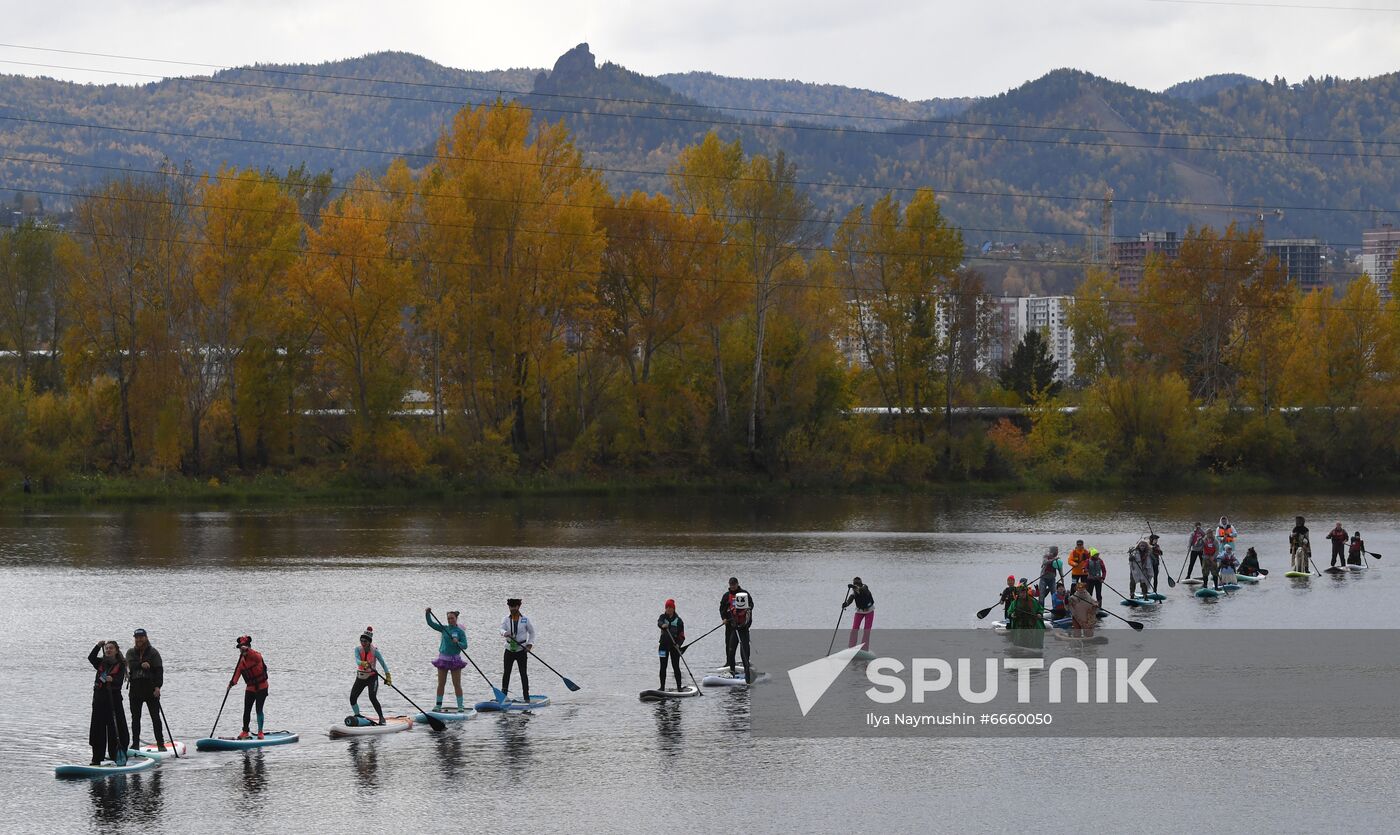 Russia SUP Surfing