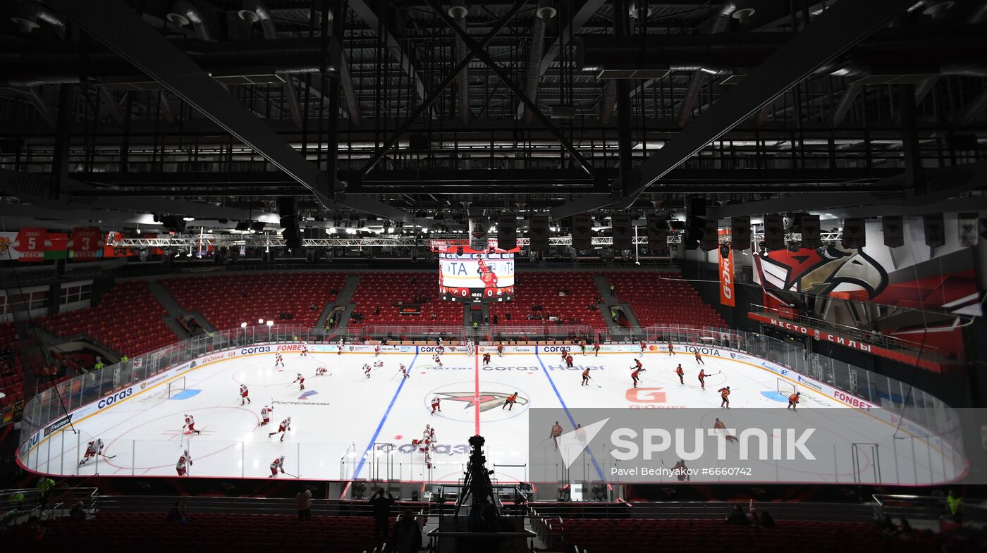 Russia Ice Hockey Avangard - Lokomotiv
