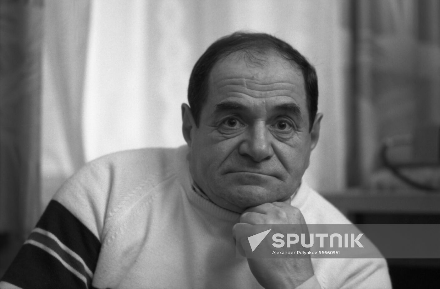 Bisunessman B. Shkolyansky
