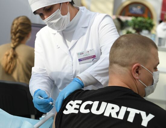 Russia Coronavirus Vaccination