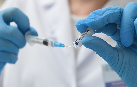Russia Coronavirus Vaccination
