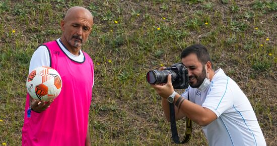 Italy Soccer Europa League Napoli Training