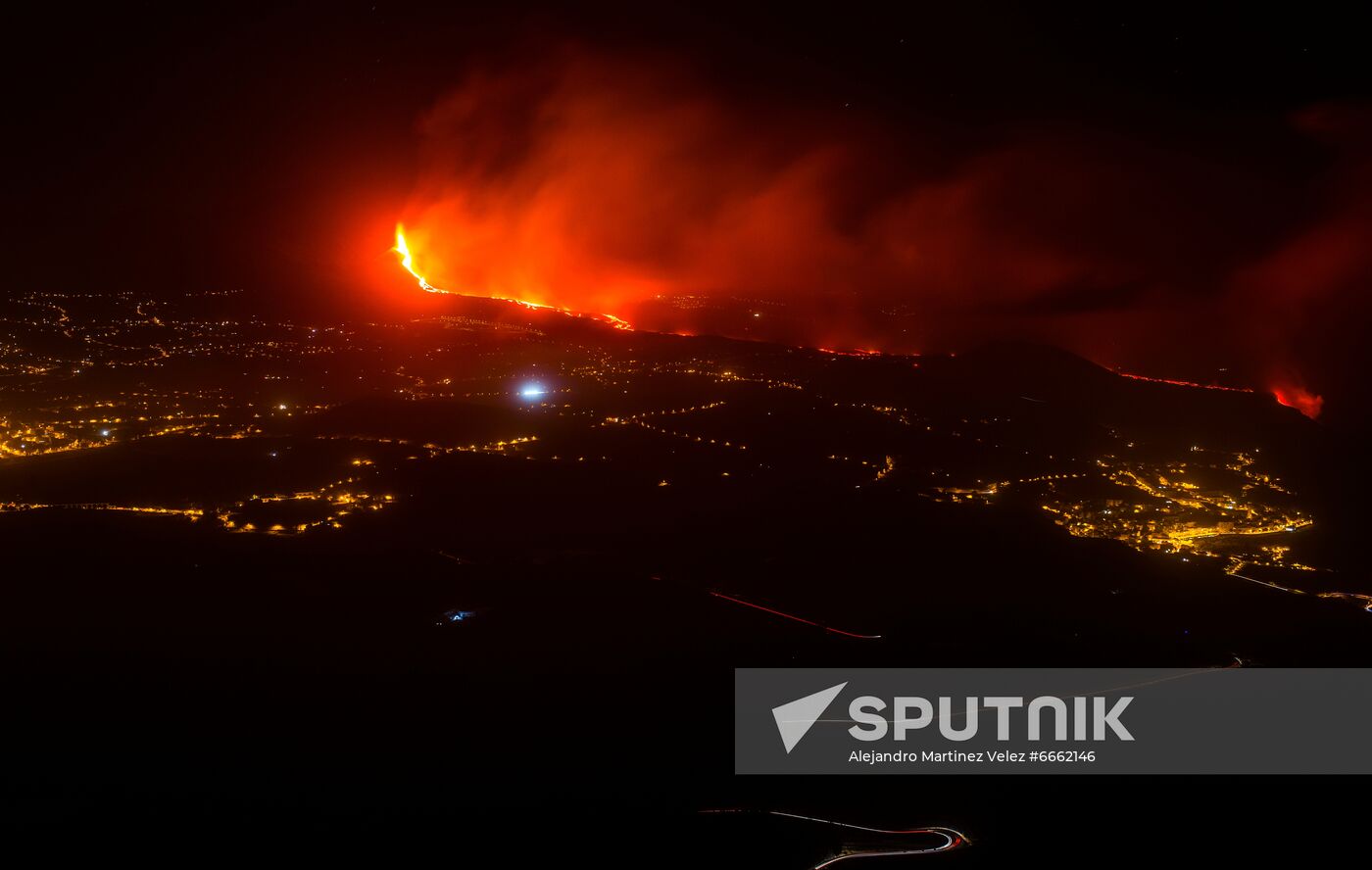 Spain Volcano Eruption