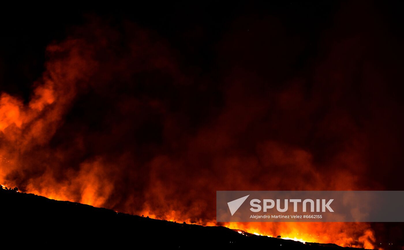 Spain Volcano Eruption