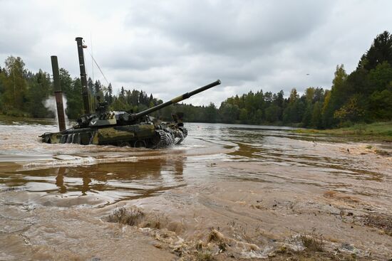 Russia Defence Tank Division Skills Demonstration