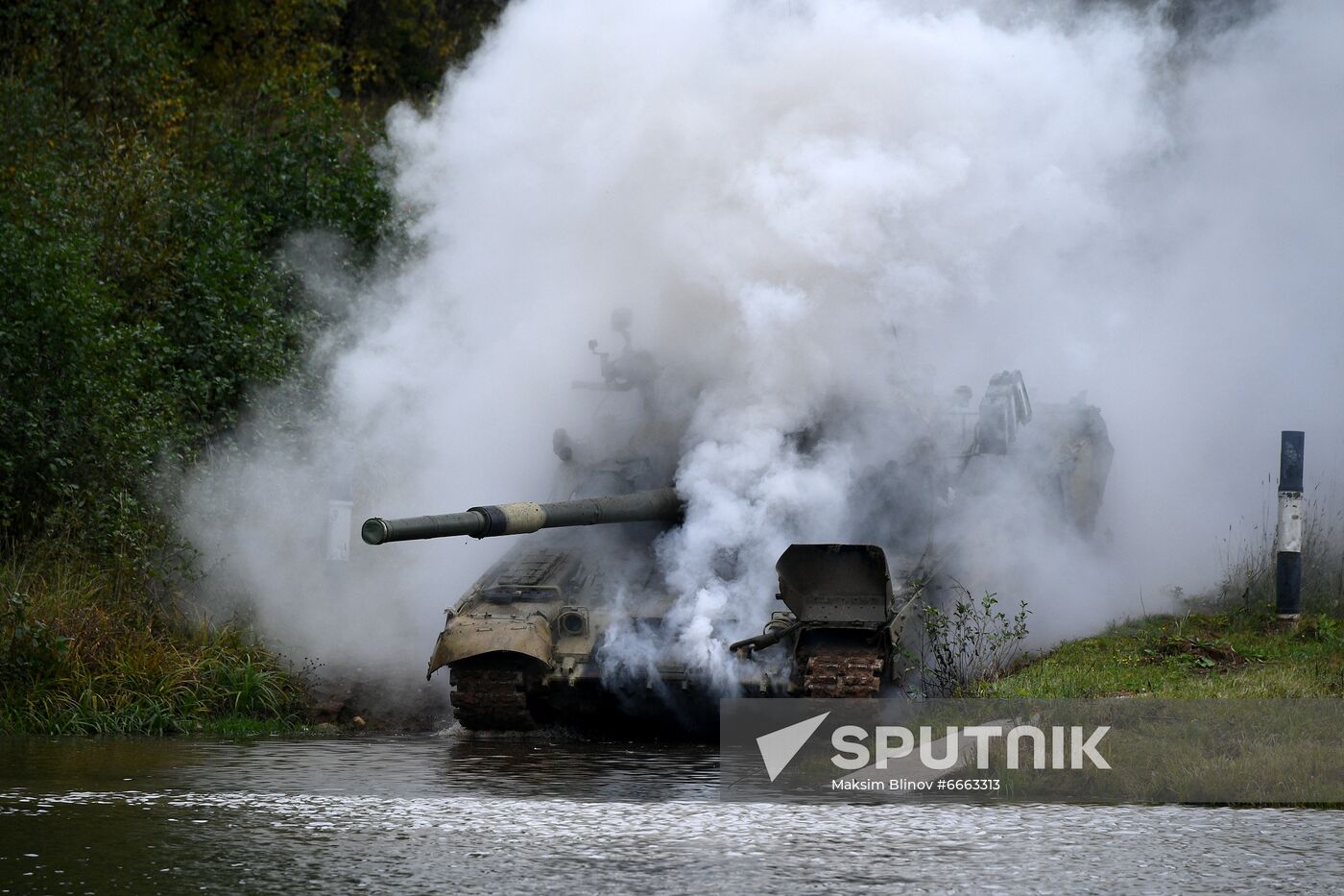 Russia Defence Tank Division Skills Demonstration