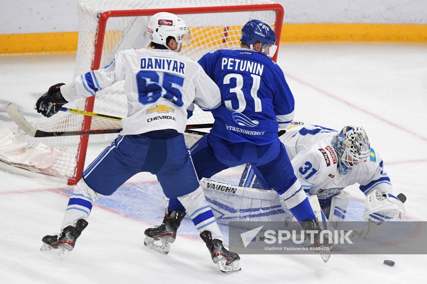 Russia Ice Hockey Kontinental League Dynamo - Barys