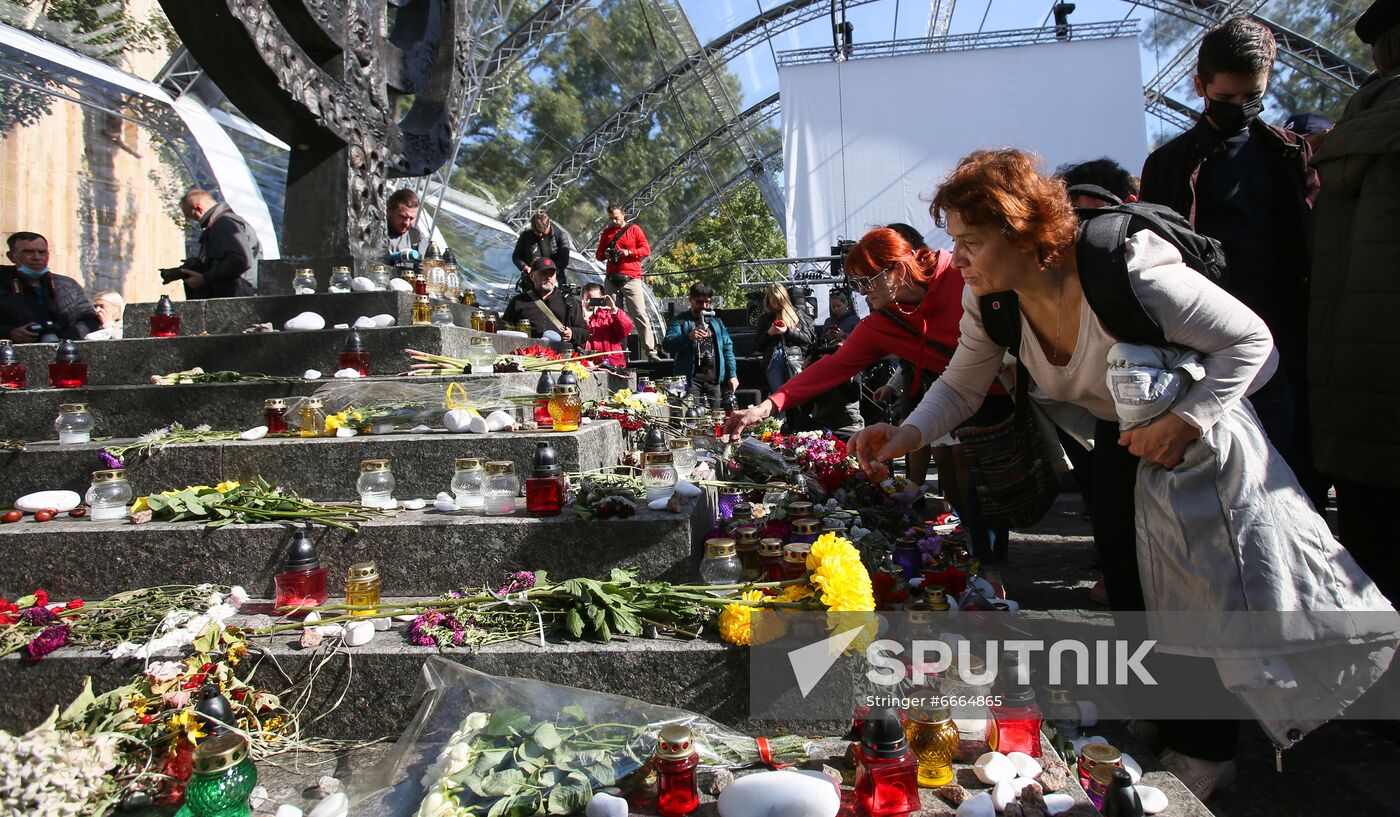 Ukraine WWII Nazi Massacre Babiy Yar Anniversary