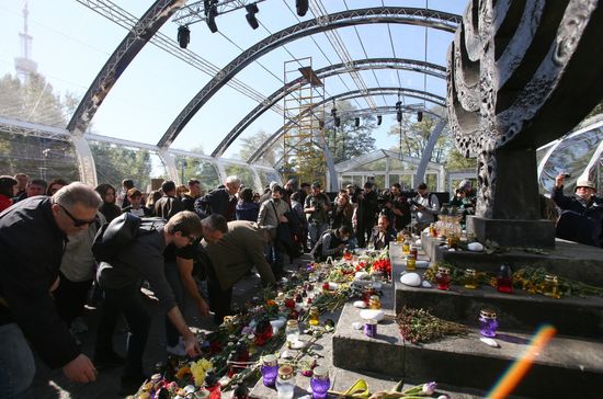 Ukraine WWII Nazi Massacre Babiy Yar Anniversary