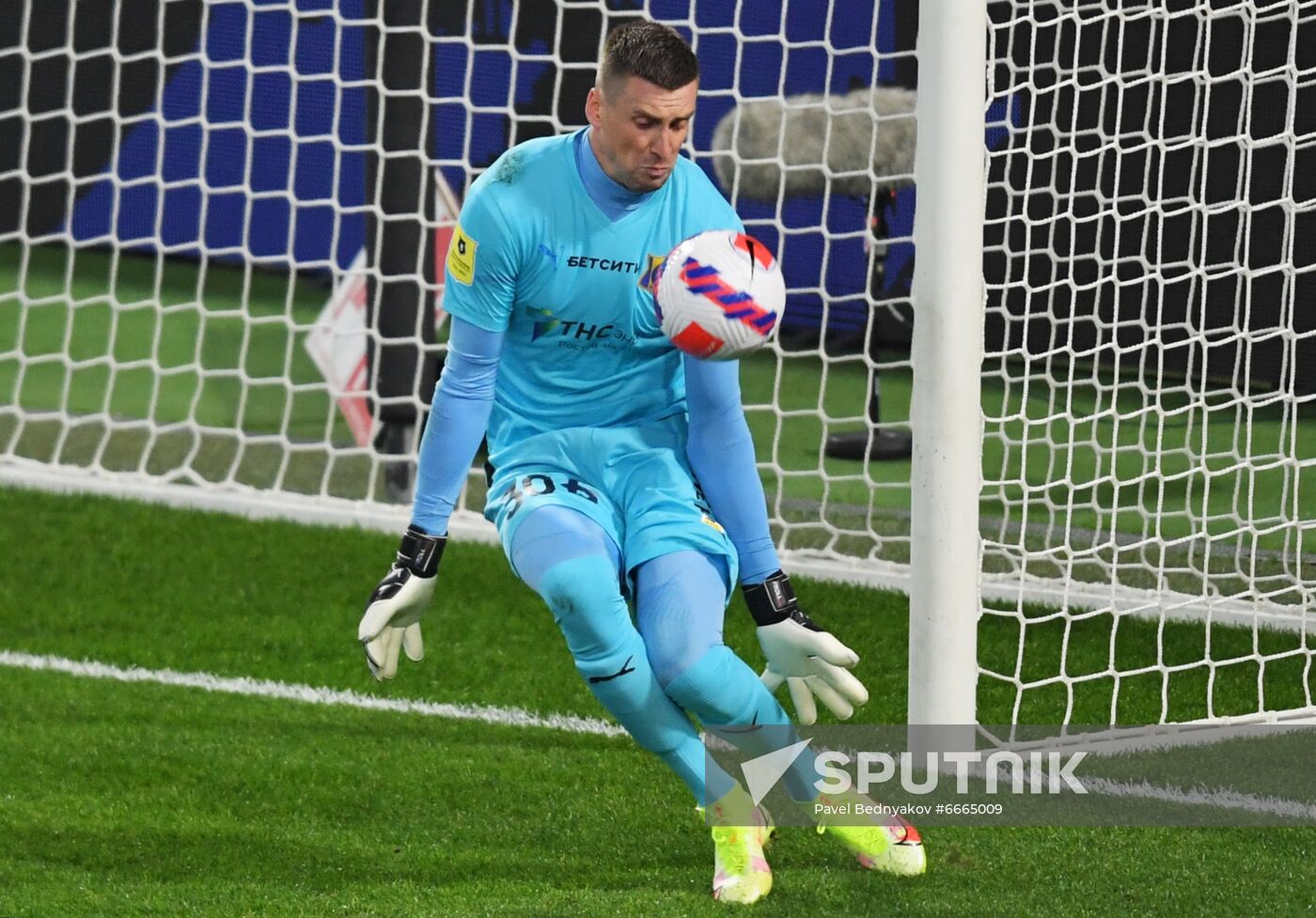 Russia Soccer Premier-League Lokomotiv - Rostov