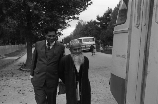Sri Lankan playwright Dharmakirti in Dushanbe
