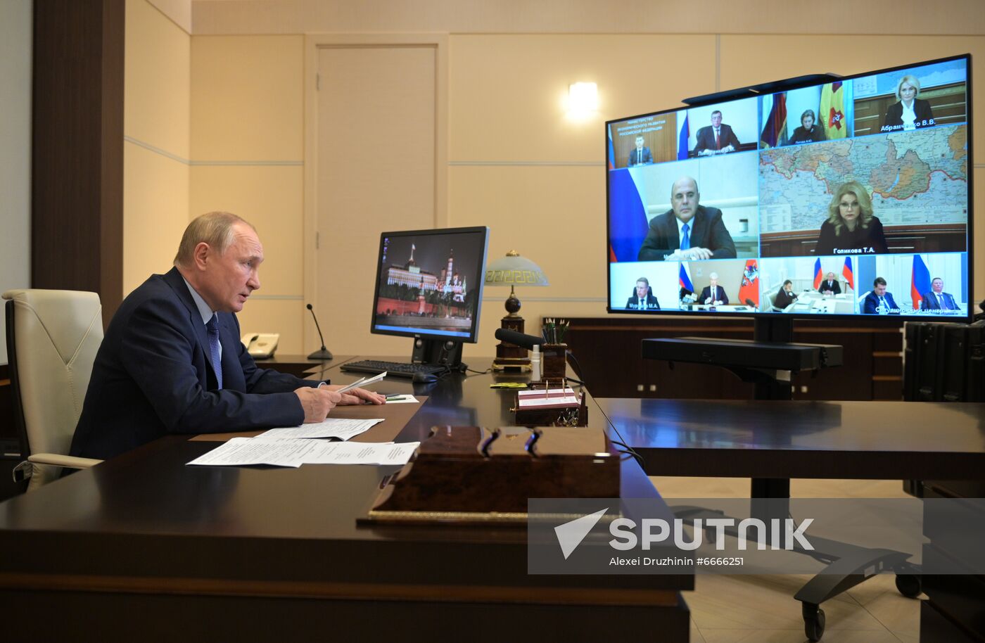 Russia Putin Government