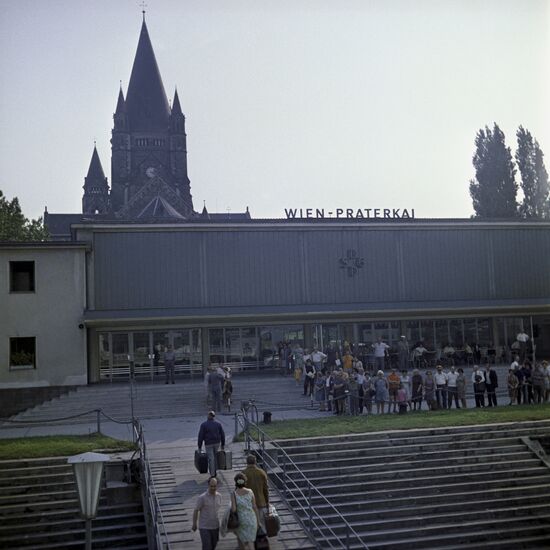 Boat station in Vienna