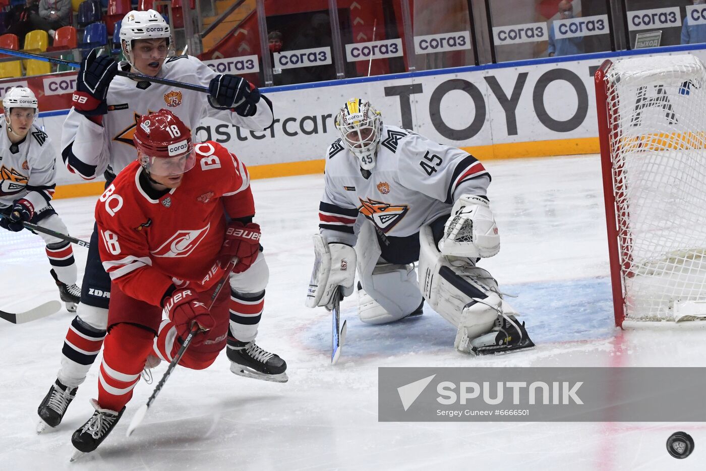 Russia Ice Hockey Kontinental League Spartak - Metallurg