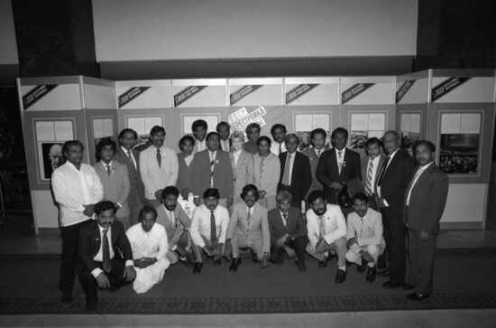 Visit by delegation of Sri Lankan trade unions to USSR