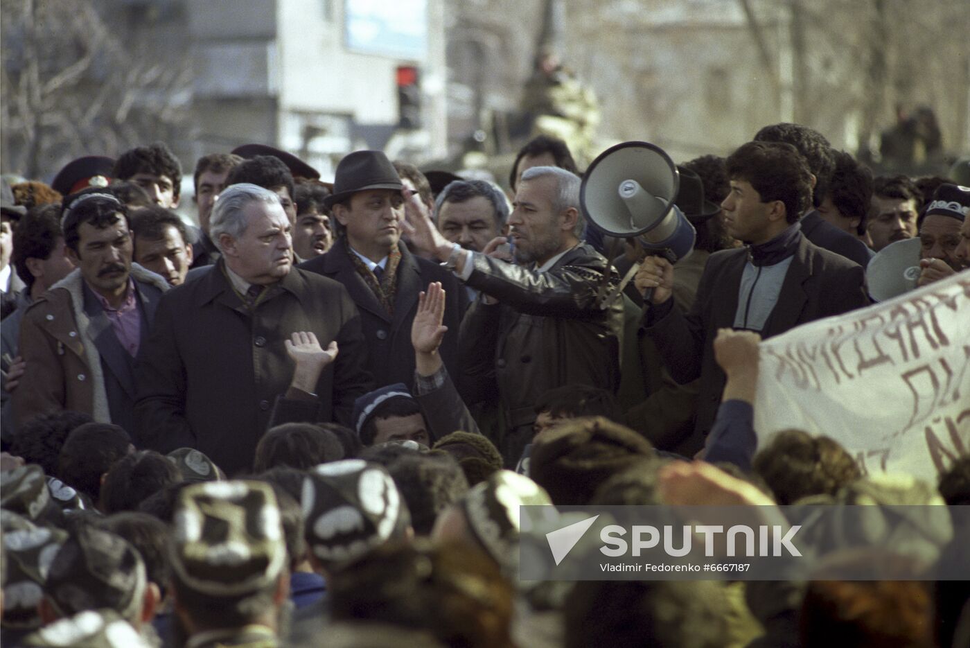 Conflict in Dushanbe, 1990