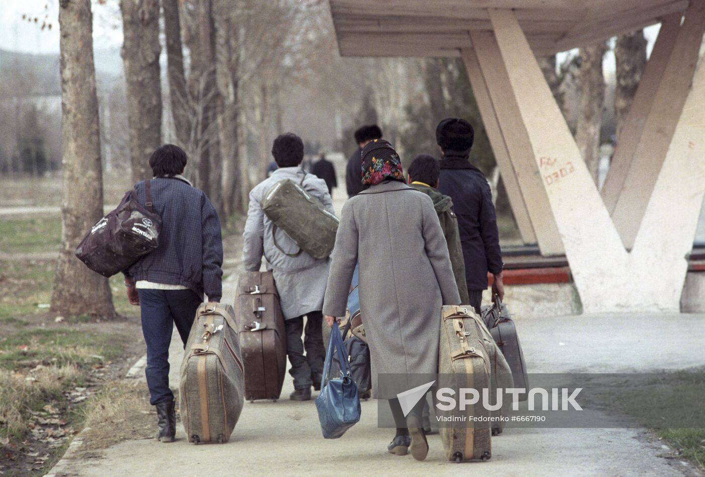 Conflict in Dushanbe, 1990