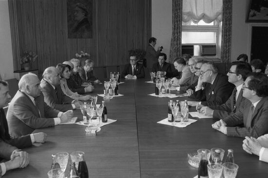 Members of British parliament visit Moscow