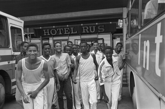 Angolan national football team in Kiev