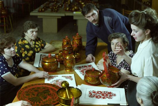 Khokhloma Painting Factory