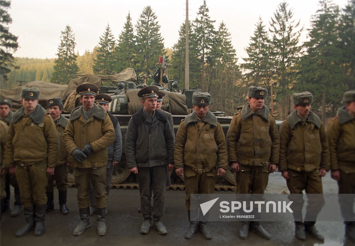 Withdrawal of Soviet troops from Czechoslovakia