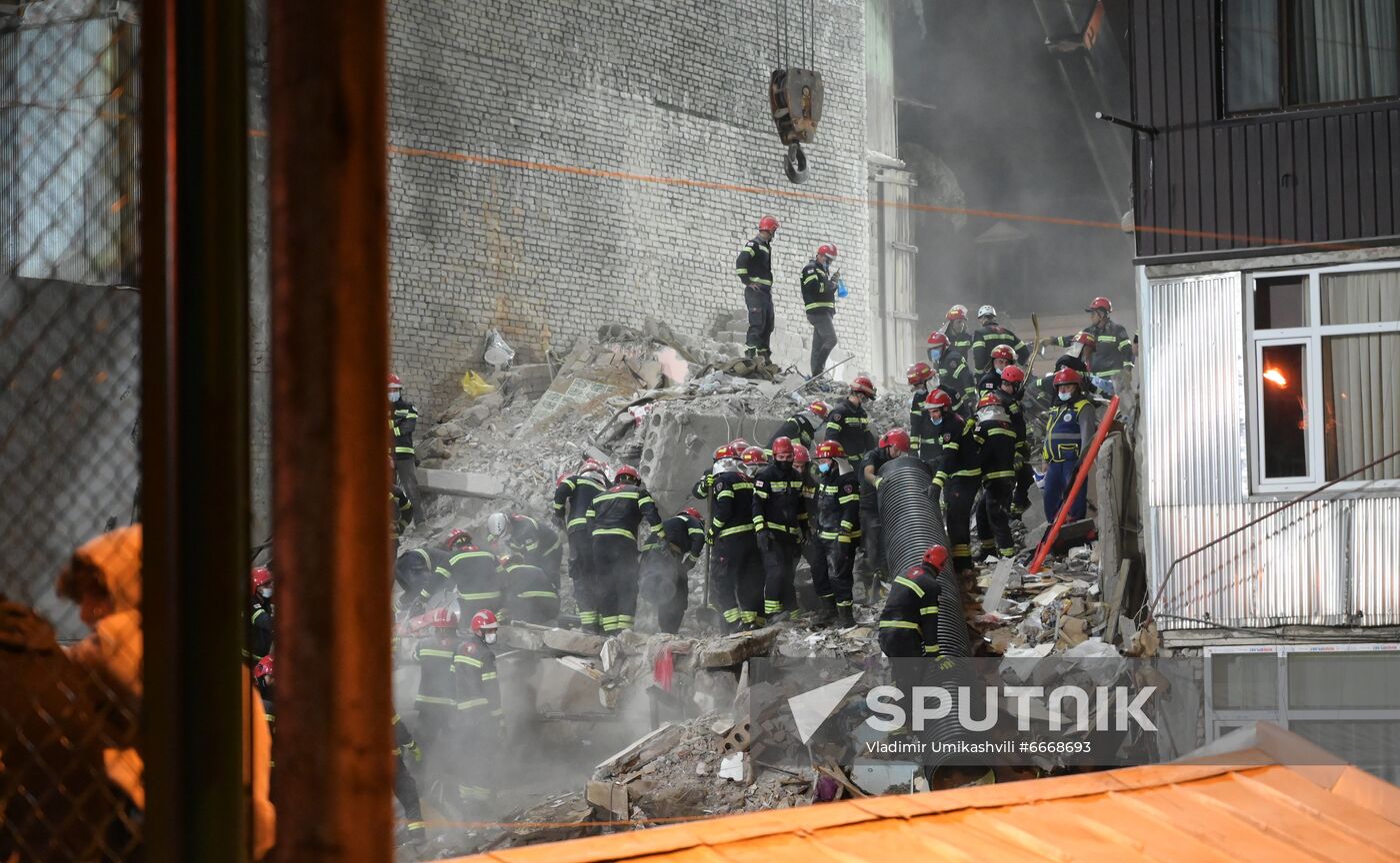 Georgia Building Collapse