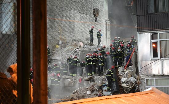 Georgia Building Collapse