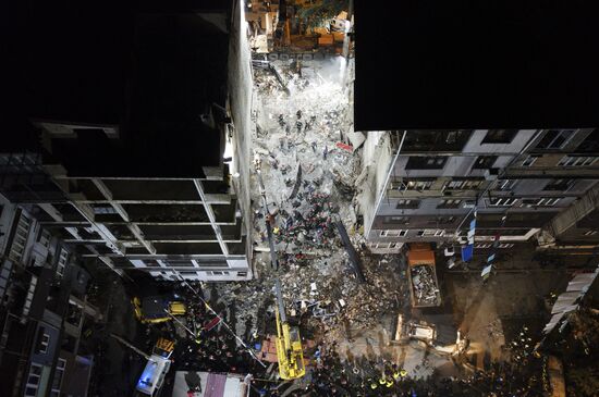 Georgia Building Collapse