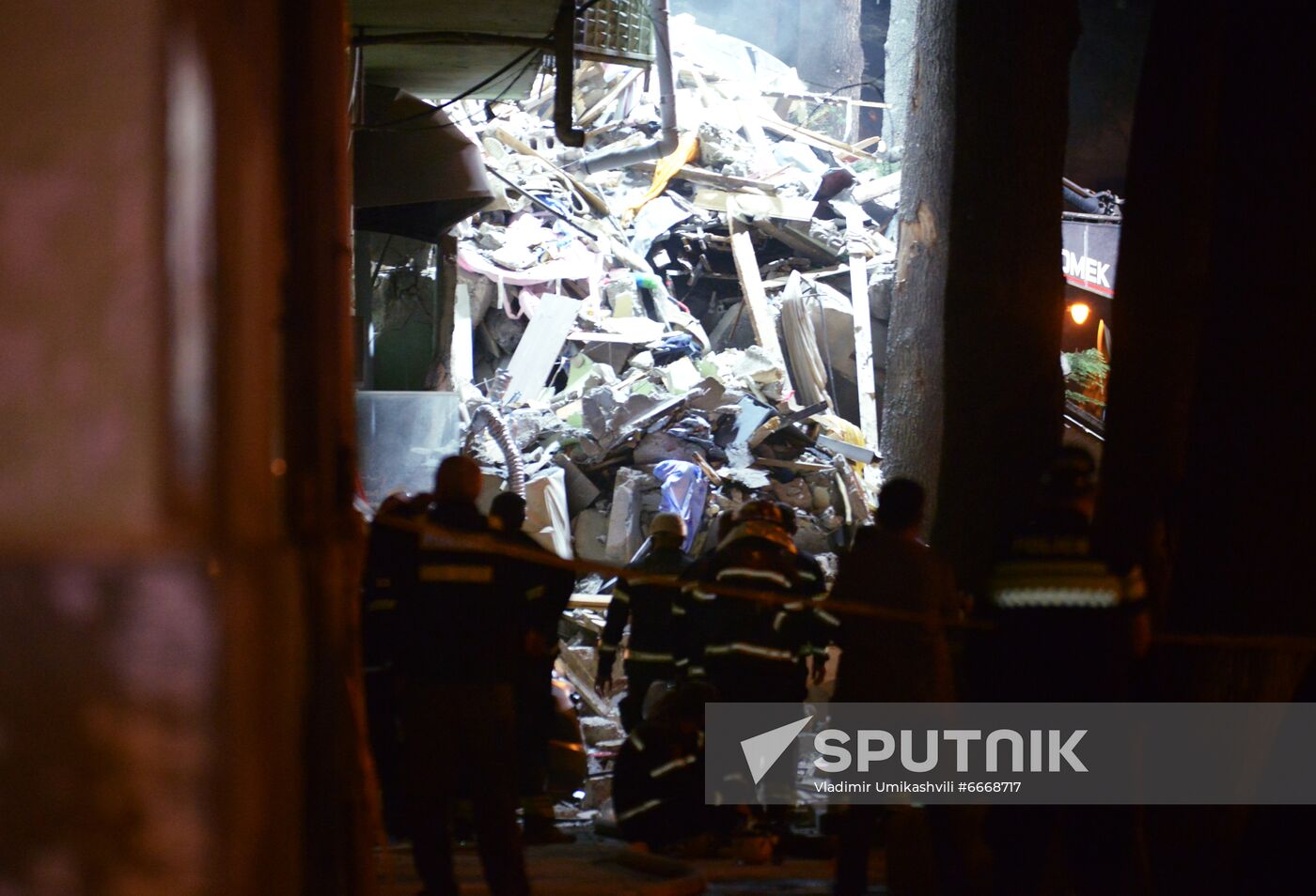Georgia Building Collapse