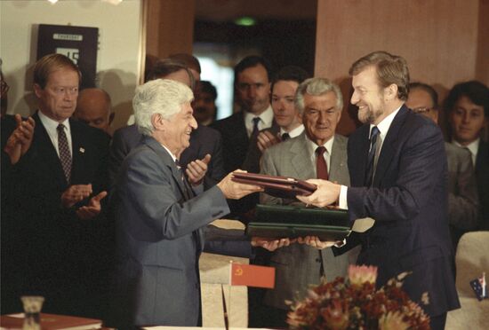 Soviet governmental delegation's visit to Australia
