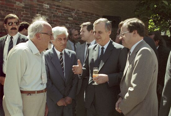 Soviet governmental delegation's visit to Australia