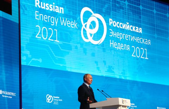 Russia Putin Russian Energy Week