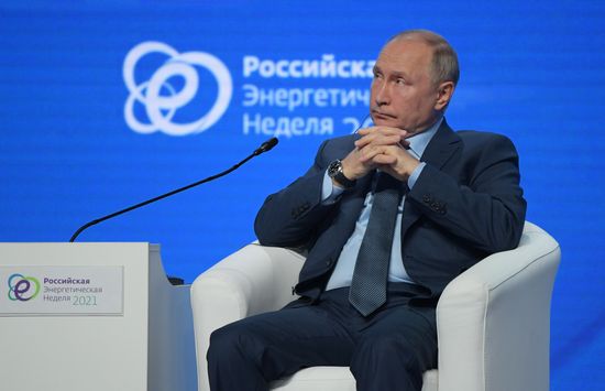 Russia Putin Russian Energy Week