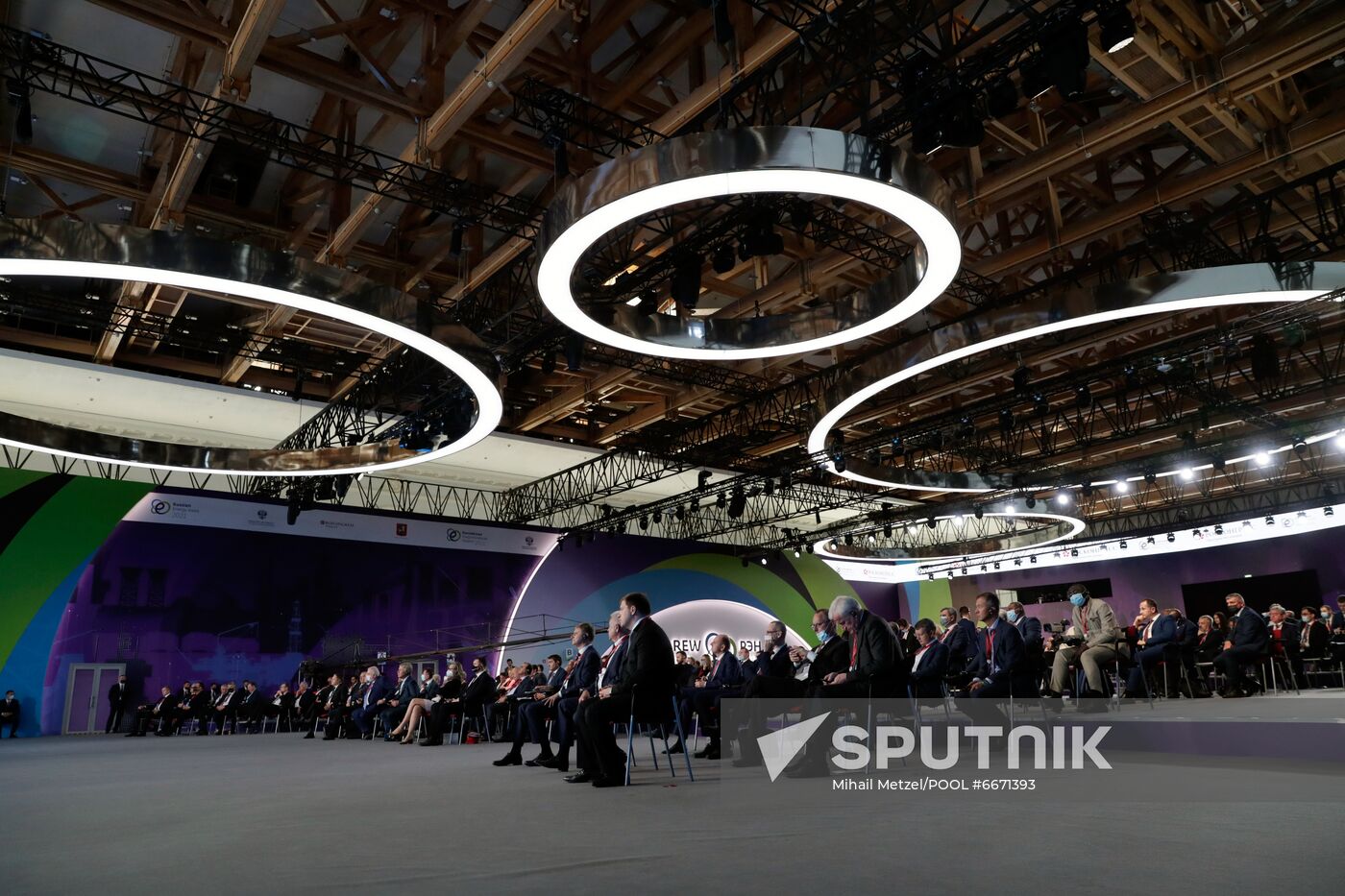 Russia Putin Russian Energy Week