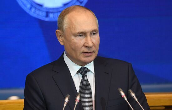 Russia Putin Northwestern Federal District