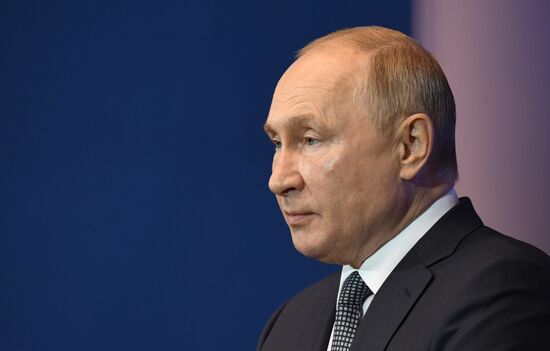 Russia Putin Northwestern Federal District