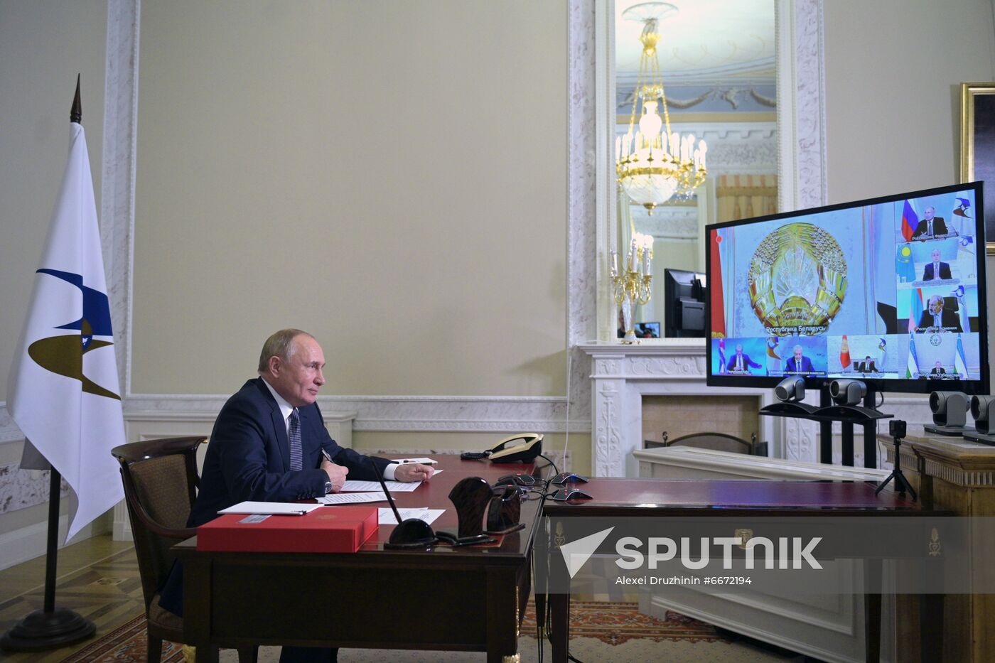 Russia Putin Northwestern Federal District