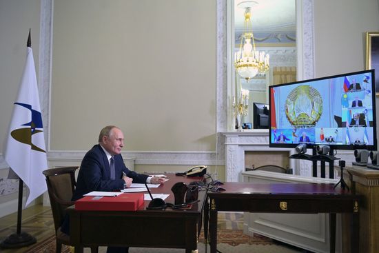 Russia Putin Northwestern Federal District
