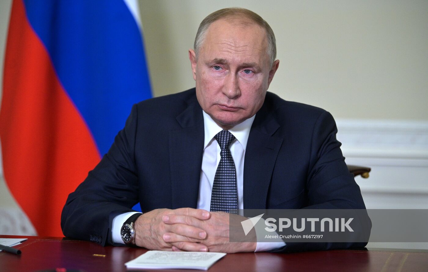 Russia Putin Northwestern Federal District