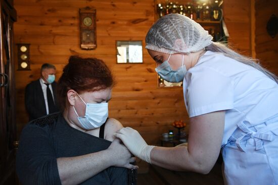 Russia Coronavirus Vaccination