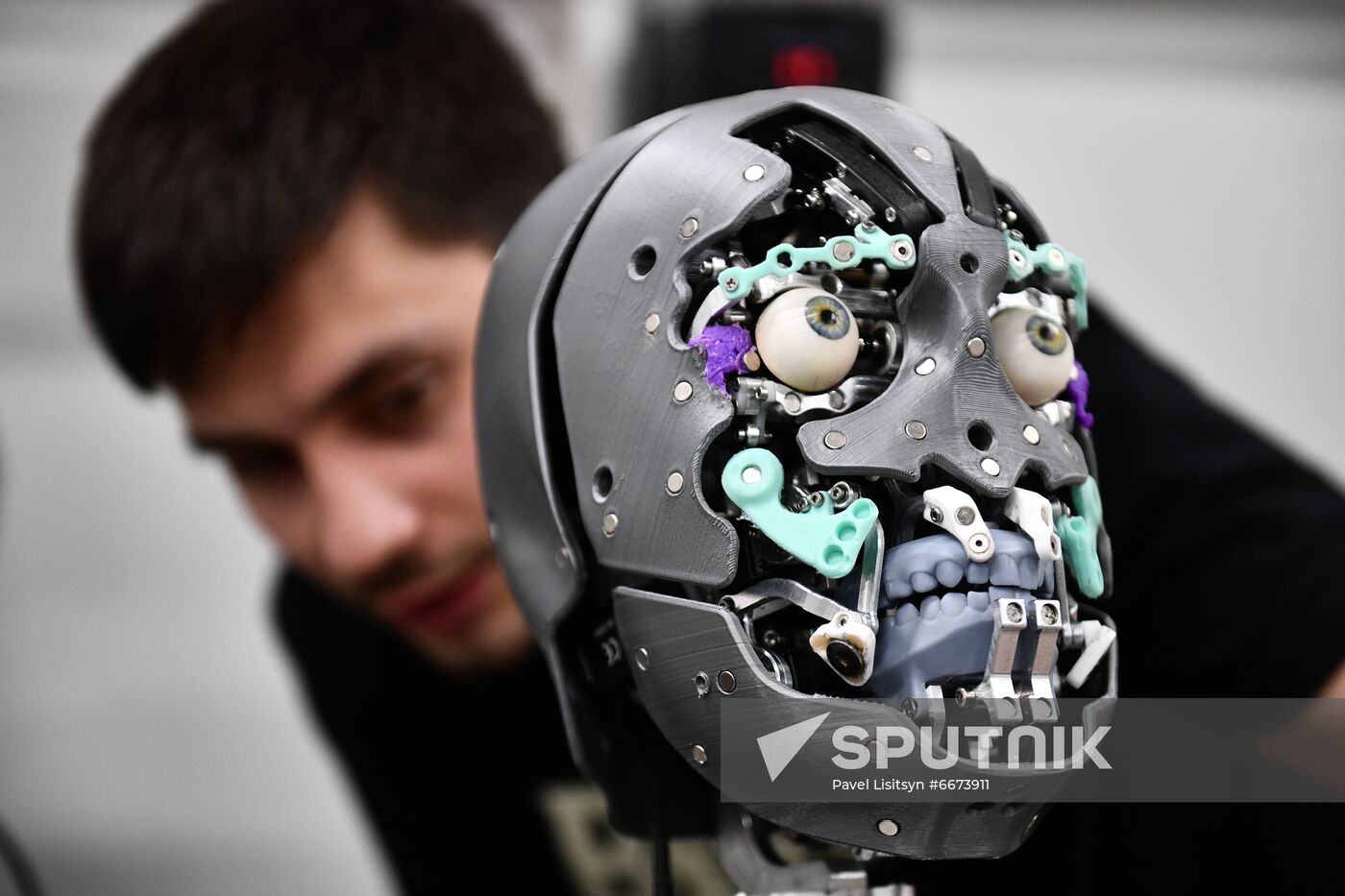 Russia Humanoid Robots