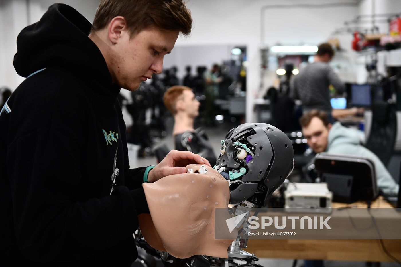 Russia Humanoid Robots
