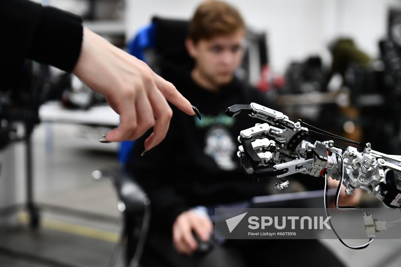 Russia Humanoid Robots