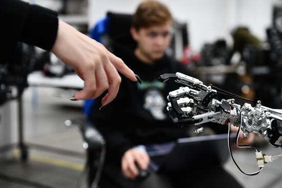 Russia Humanoid Robots