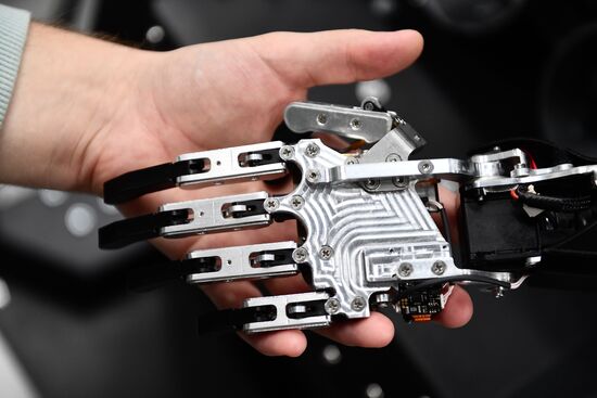 Russia Humanoid Robots